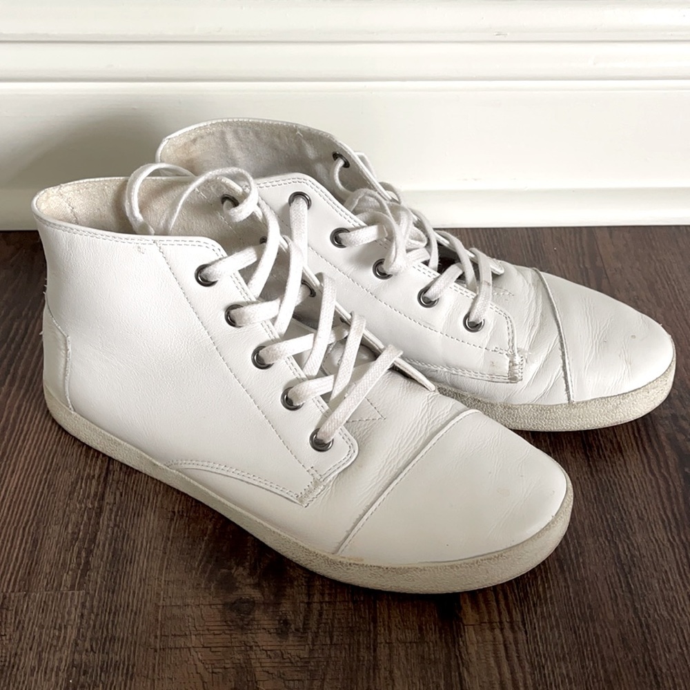 Toms Leather Shoes